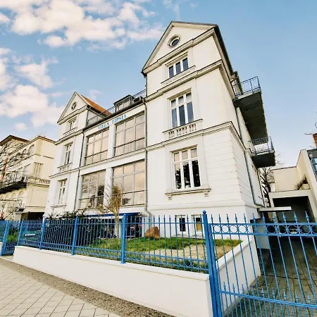 Lipsia/seeblick Apartment *